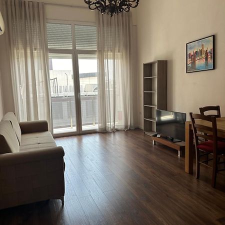 Ambassador Tirana Apartment Dış mekan fotoğraf