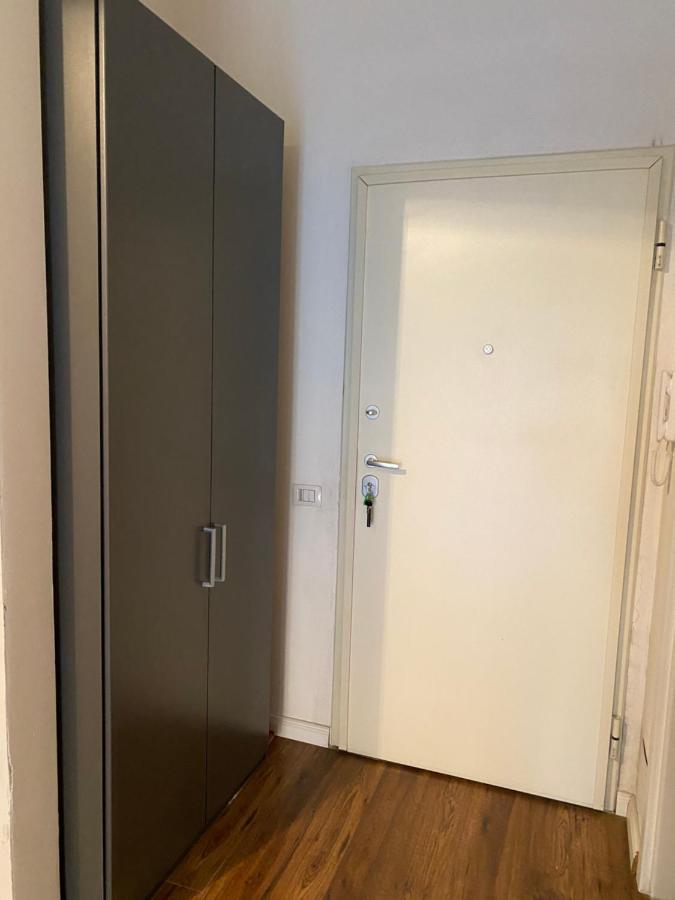 Ambassador Tirana Apartment Dış mekan fotoğraf