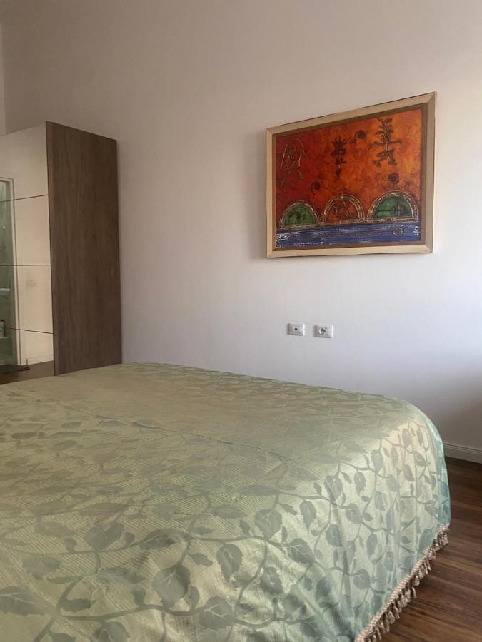 Ambassador Tirana Apartment Dış mekan fotoğraf