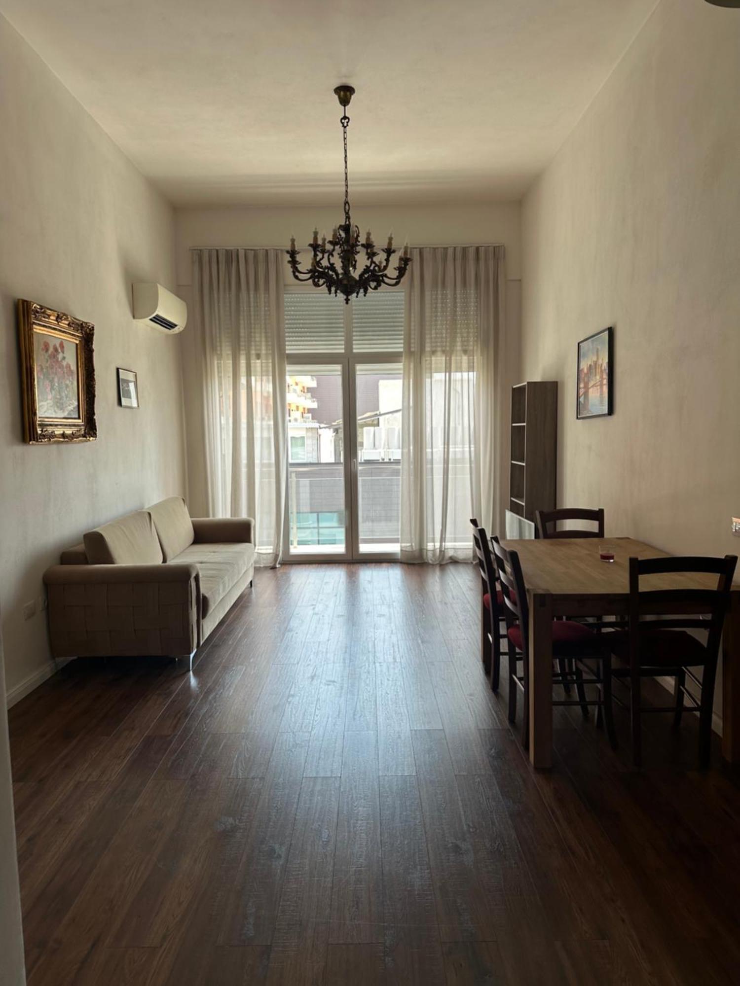 Ambassador Tirana Apartment Dış mekan fotoğraf